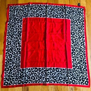 Gorgeous Vintage Retro Cruella Deville 100% Silk Scarf